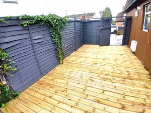 Photo 11- click for photo gallery